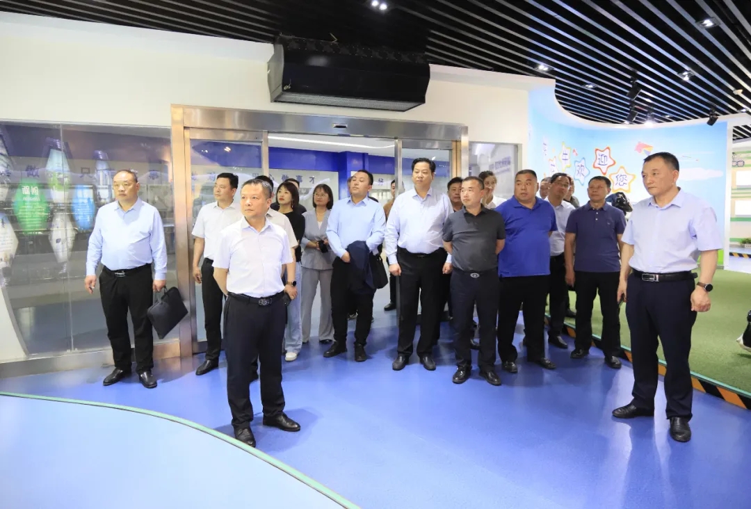 供銷聯動，創新共贏丨河南農投集團內部業務協同交流會在花花牛乳業集團順利召開
