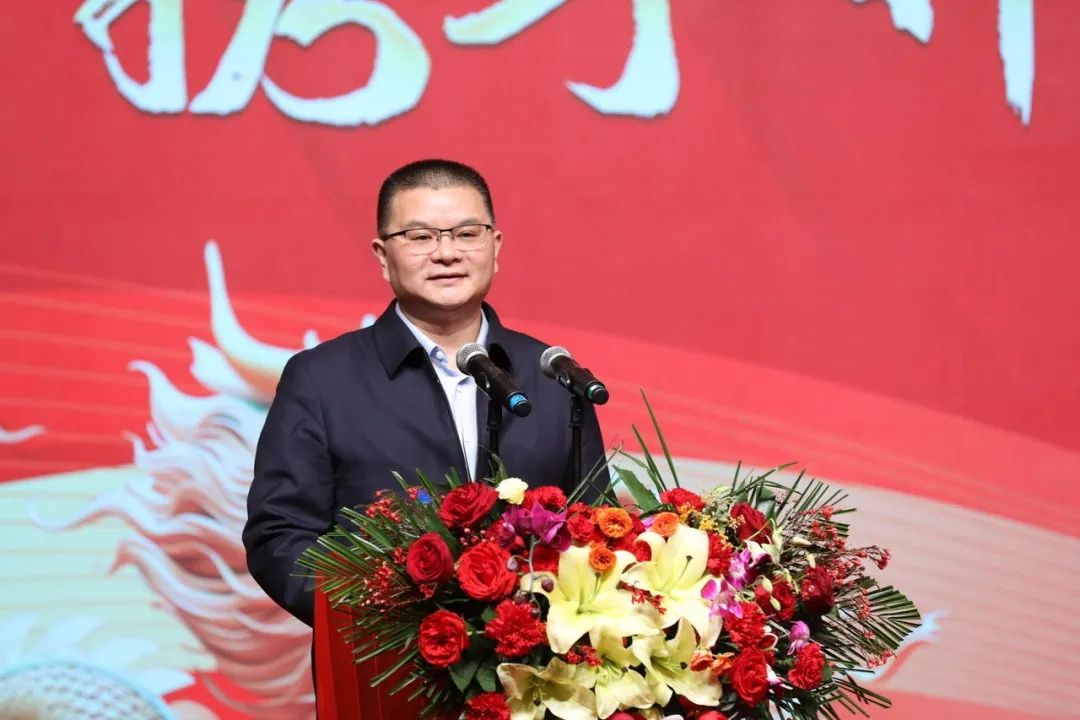 花花牛乳業30周年暨2024年客戶大會圓滿召開！