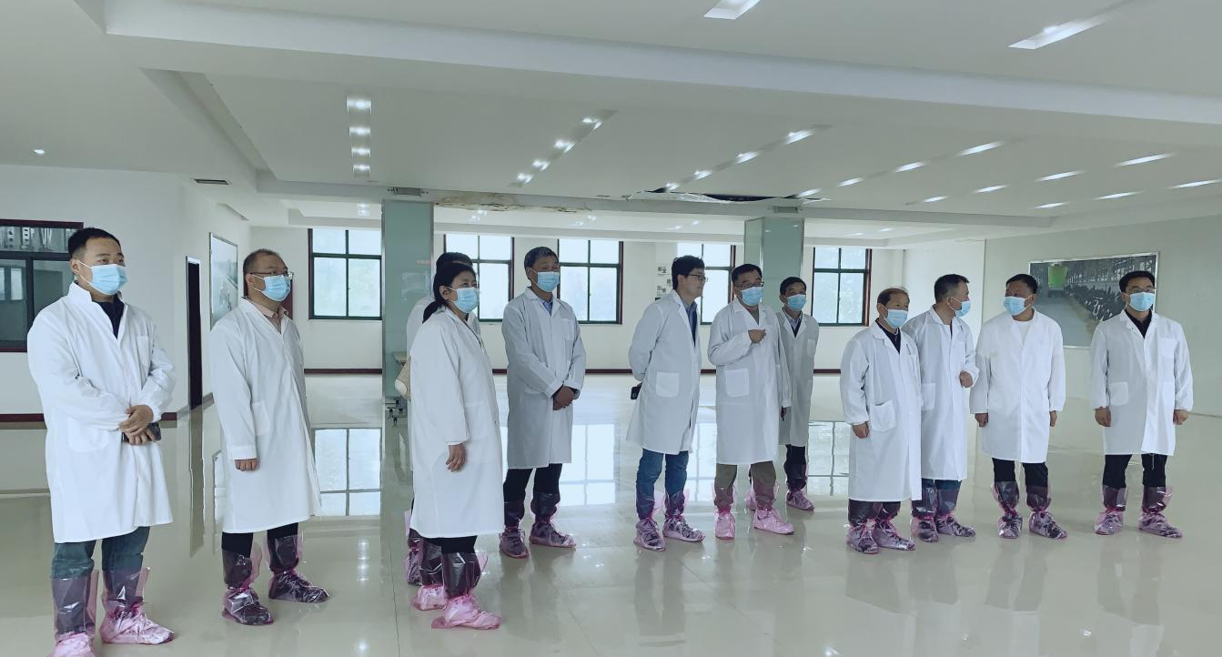 花花牛丨河南農業大學黨委副書記、校長介曉磊一行蒞臨花花牛河南瑞亞參觀調研