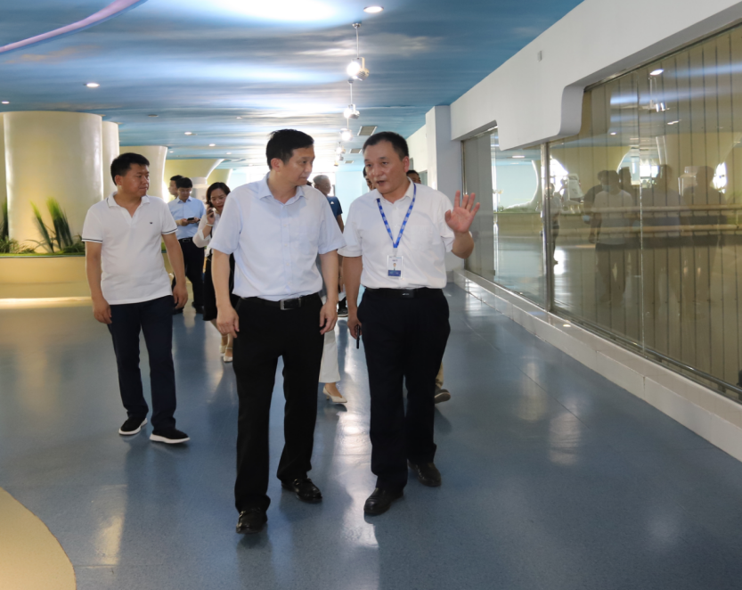 快訊|鄭州市二七區委副書記、區長虎榮鑫蒞臨河南花花牛乳業集團調研