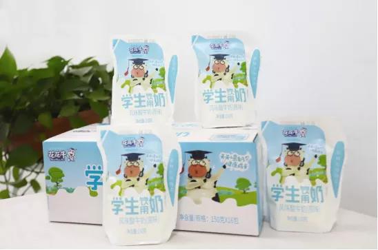 花花牛首款愛克林低溫學生飲用酸牛奶上市啦?。?！