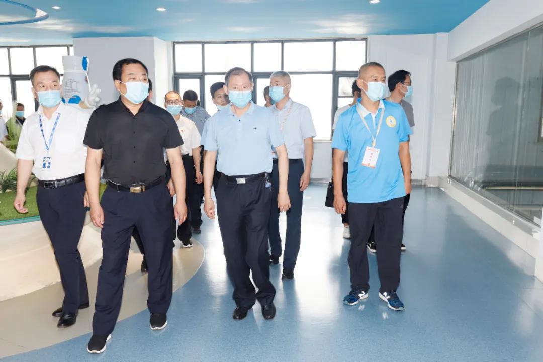 鄭州市安全生產雙重預防體系建設現場觀摩會在花花牛乳業集團鄭州分公司召開