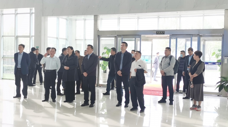 花花牛丨沈陽市人大常委會副主任曹鵬一行蒞臨花花?？疾熳? />
			</div>
		<div   id=