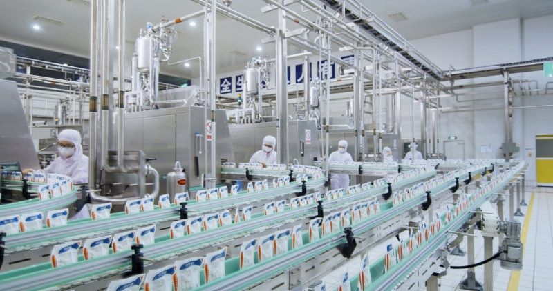 花花牛｜同舟共濟抗疫保供，全力守護鄭州市民“奶瓶子”